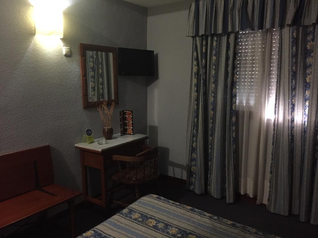 El Pilar Hotell La Carlota Rom bilde